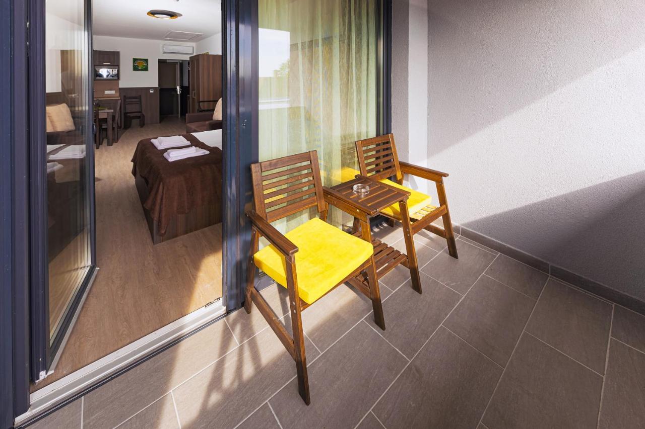 Park Hotel Buek-Buekfuerdo エクステリア 写真