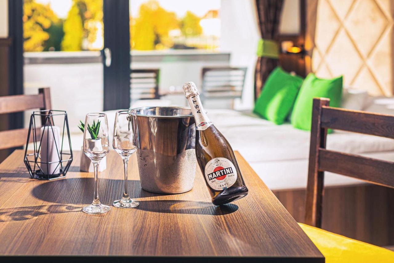 Park Hotel Buek-Buekfuerdo エクステリア 写真