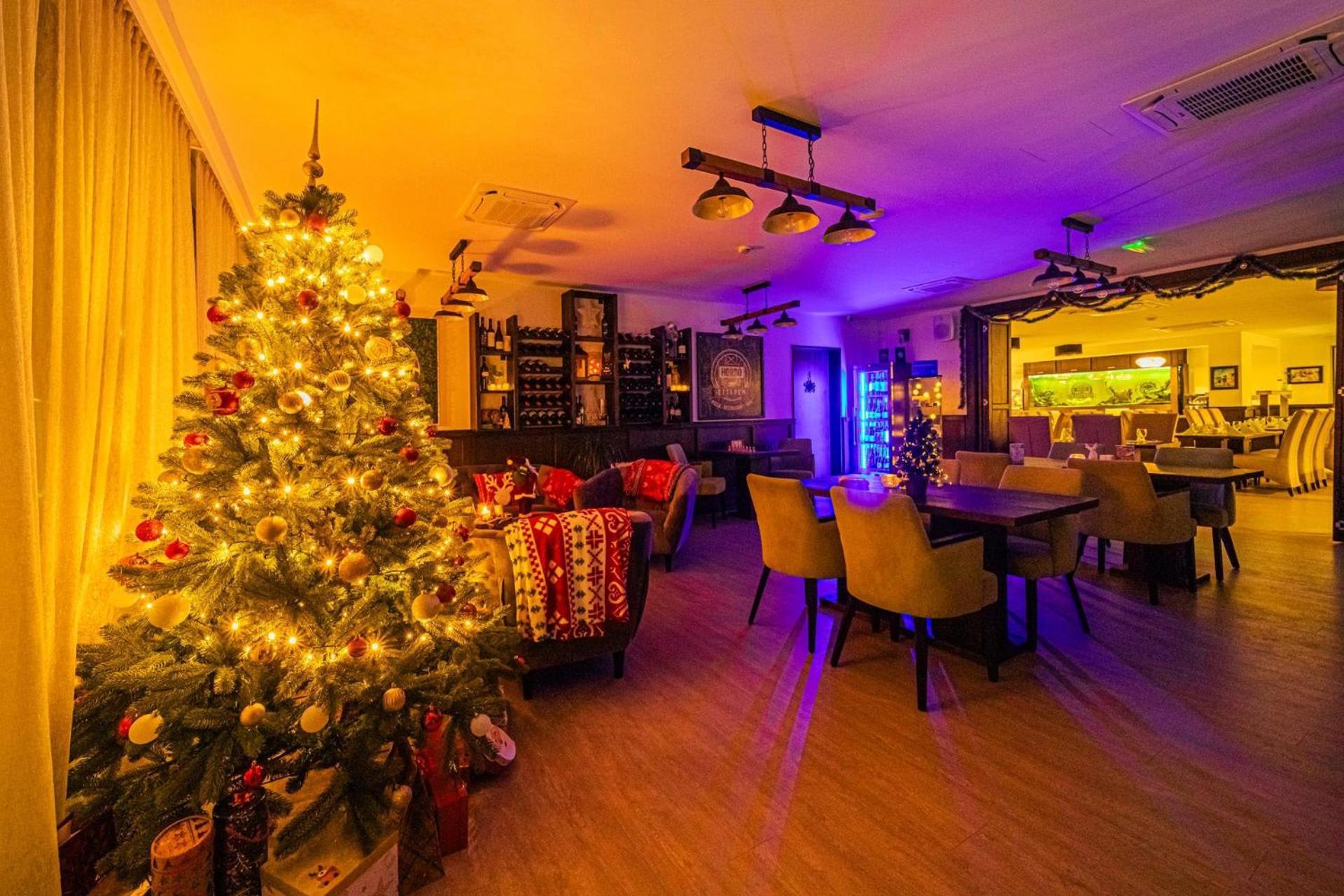 Park Hotel Buek-Buekfuerdo エクステリア 写真
